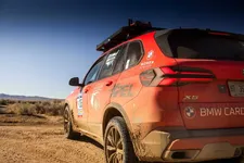 23024-the-bmw-x5-conquers-the-rebelle-rally-2248px.webp
