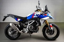 P90623858-the-new-bmw-f-450-gs-2249px.webp