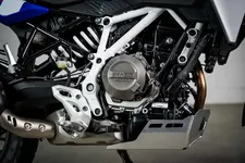 P90623860-the-new-bmw-f-450-gs-2250px.webp