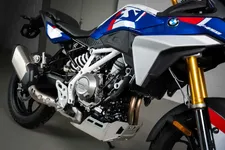 P90623868-the-new-bmw-f-450-gs-2249px.webp
