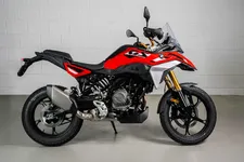 P90623873-the-new-bmw-f-450-gs-2250px.webp
