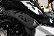 P90623879-the-new-bmw-f-450-gs-2249px.webp