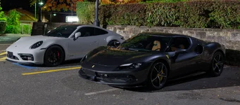 Porsche vs Ferrari 3.webp