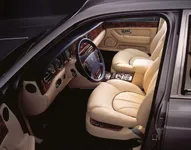 que-the-1990s-the-rolls-royce-silver-seraph-1500px.webp