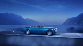 phantom-drophead-coup-waterspeed-collection-2666px.webp