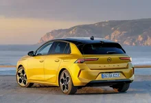 opel--astra-5p--2022-m-2.webp