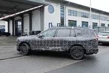 2027-BMW-X7-New-Scoops-Baldauf-6-2048x1366.webp
