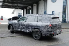 2027-BMW-X7-New-Scoops-Baldauf-8-2048x1366.webp
