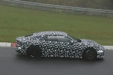 oupe-ev-spied-lapping-the-nurburgring-in-the-wet_5.webp