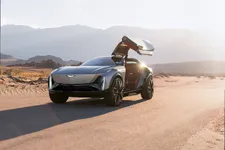 MY25_Cadillac_ElevatedVelocity_1AP_2574_noTalent.webp