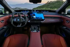 -new-bmw-ix3-50-xdrive-space-silver-12-2025-2250px.webp
