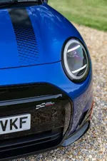 -the-mini-john-cooper-works-electric-01-2026-999px.webp