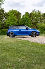-the-mini-john-cooper-works-electric-01-2026-999px.webp