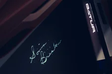 Breslow Batur Convertible - 3.webp