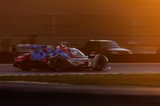 -championship-roar-before-the-24-25-bmw-m-h-2249px.webp