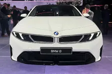 2026-BMW-i3-NA0-Weiss-Live-M-Sport-03.webp
