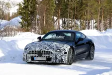 s-amg-gt-coupe-to-feature-star-motif-headlights_10.webp