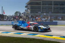 hampionship-twelve-hours-of-sebring-25-bmw--2250px.webp