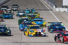hampionship-twelve-hours-of-sebring-96-bmw--2250px.webp