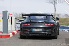 amg-erlkoenig-auf-dem-nuerburgring-erwischt-241681.webp