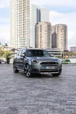 P90528237-mini-countryman-se-all4-10-2023-999px.webp