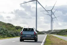 P90528234-mini-countryman-se-all4-10-2023-2250px.webp