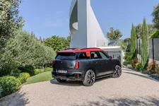 i-john-cooper-works-countryman-all4-11-2023-2250px.webp