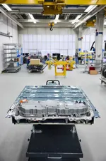 P90634035-bmw-hydrogen-flat-storage-999px.webp