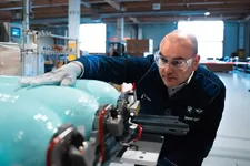 P90634047-bmw-hydrogen-flat-storage-2249px.webp