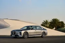 P90636072-bmw-740-xdrive-04-2026-2250px.webp