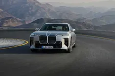 P90636134-bmw-i7-60-xdrive-04-2026-2250px.webp