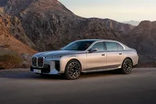 P90636141-bmw-i7-60-xdrive-04-2026-2250px.webp