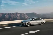 P90636142-bmw-i7-60-xdrive-04-2026-2250px.webp