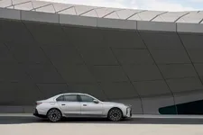 P90636151-bmw-i7-60-xdrive-04-2026-2250px.webp