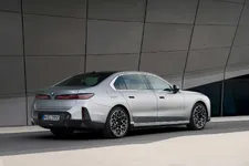 P90636161-bmw-i7-60-xdrive-04-2026-2249px.webp