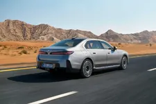 P90636163-bmw-i7-60-xdrive-04-2026-2250px.webp