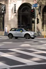 P90357237-the-new-mini-cooper-se-07-19-1000px.webp