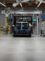 on-under-bmw-group-assembly-production-2026-1125px.webp