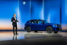P90639074-the-new-bmw-ix3-for-china-04-2026-2249px.webp