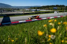 orsport-schubert-motorsport-3-bmw-m4-gt3-ev-2250px.webp