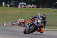 P90641794_highRes_orangecat-racing-at-.webp
